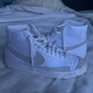 Nike Blazer Vintage “cool grey”